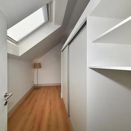 Novem Apartment